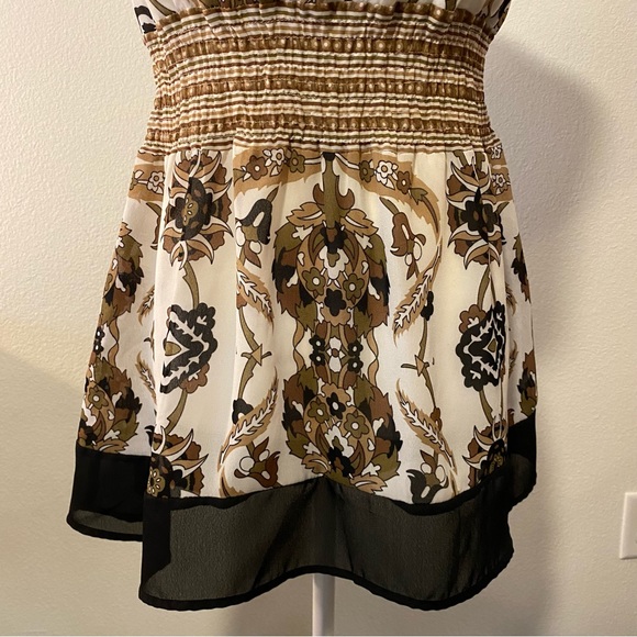 Apostrophe Baroque Print Smocked Waist Sleeveless Top - Picture 6 of 11